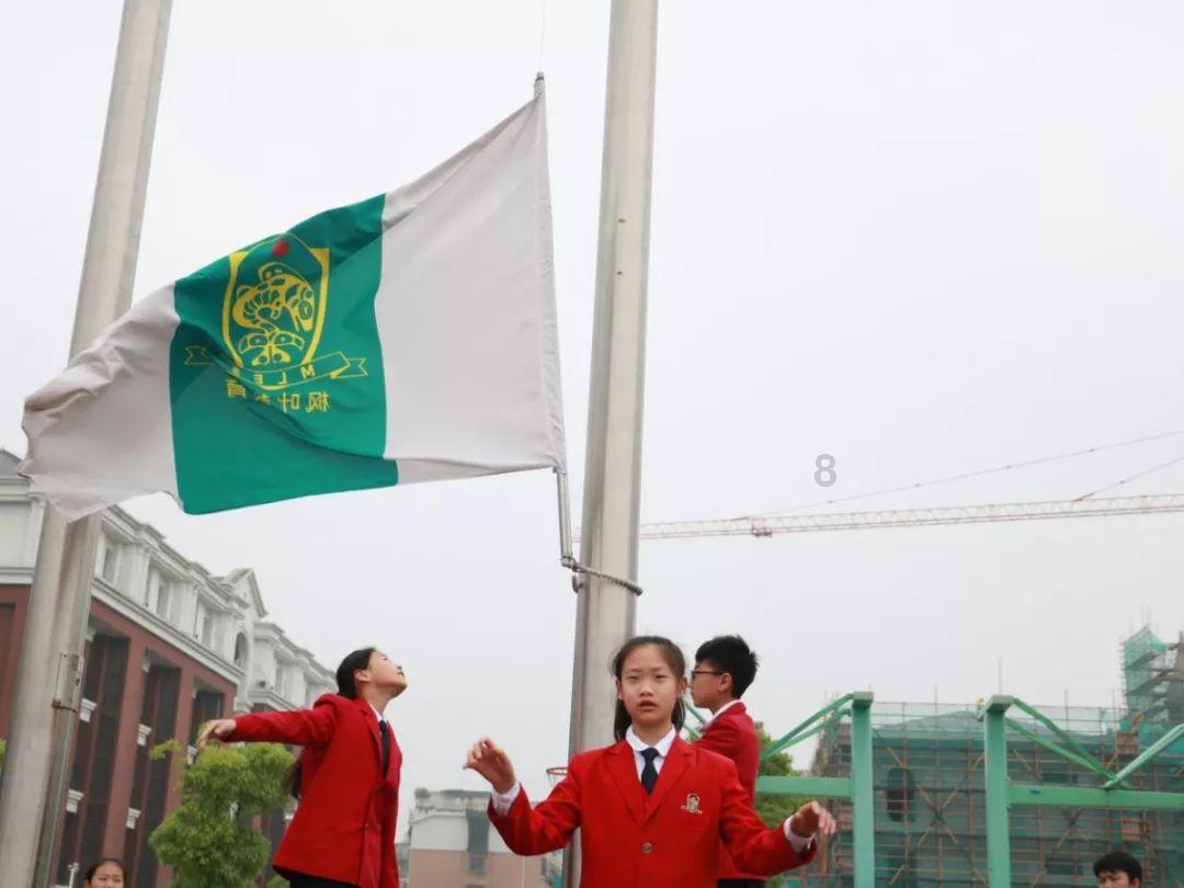 救援毕业女孩